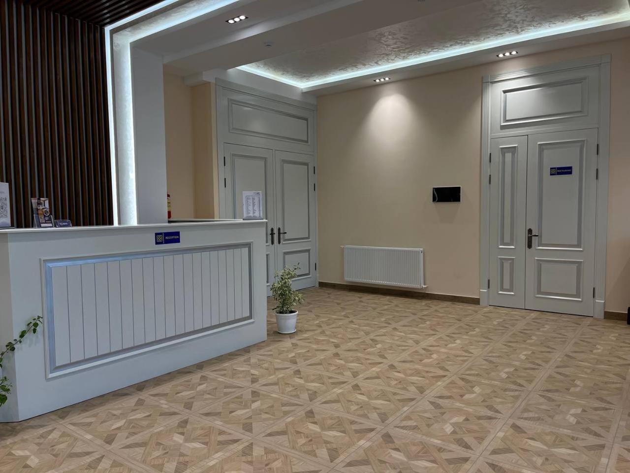 Aks Hotel Tașkent Exterior foto